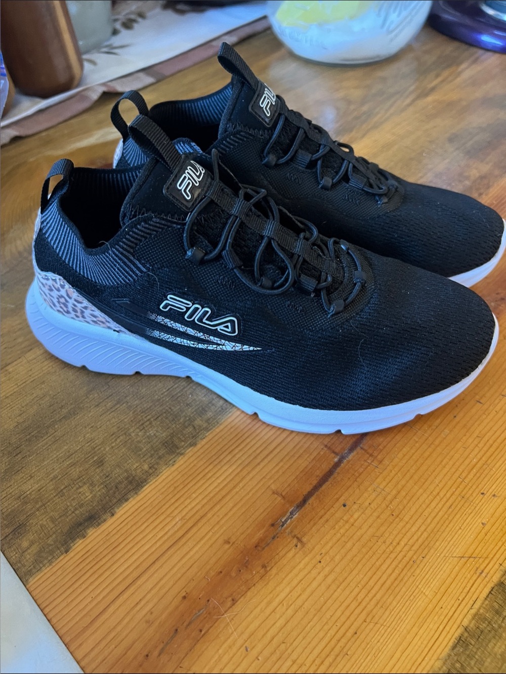 Fila Women's Black Sneakers with White Soles and Leopard Heel Accent Sz 6
